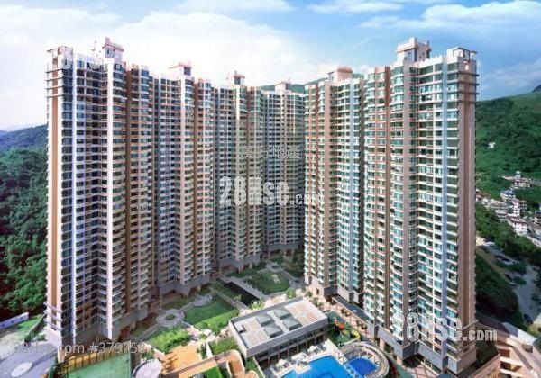 Castello Sell 2 Bedrooms , 1 Bathroom 556 ft²