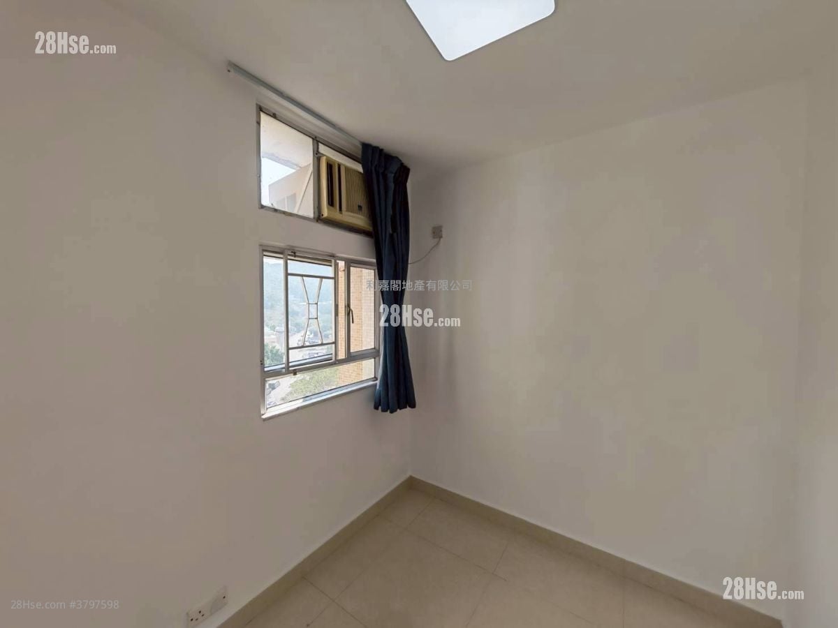 青泰苑 售盘 2 房 , 1 浴室 401 平方尺