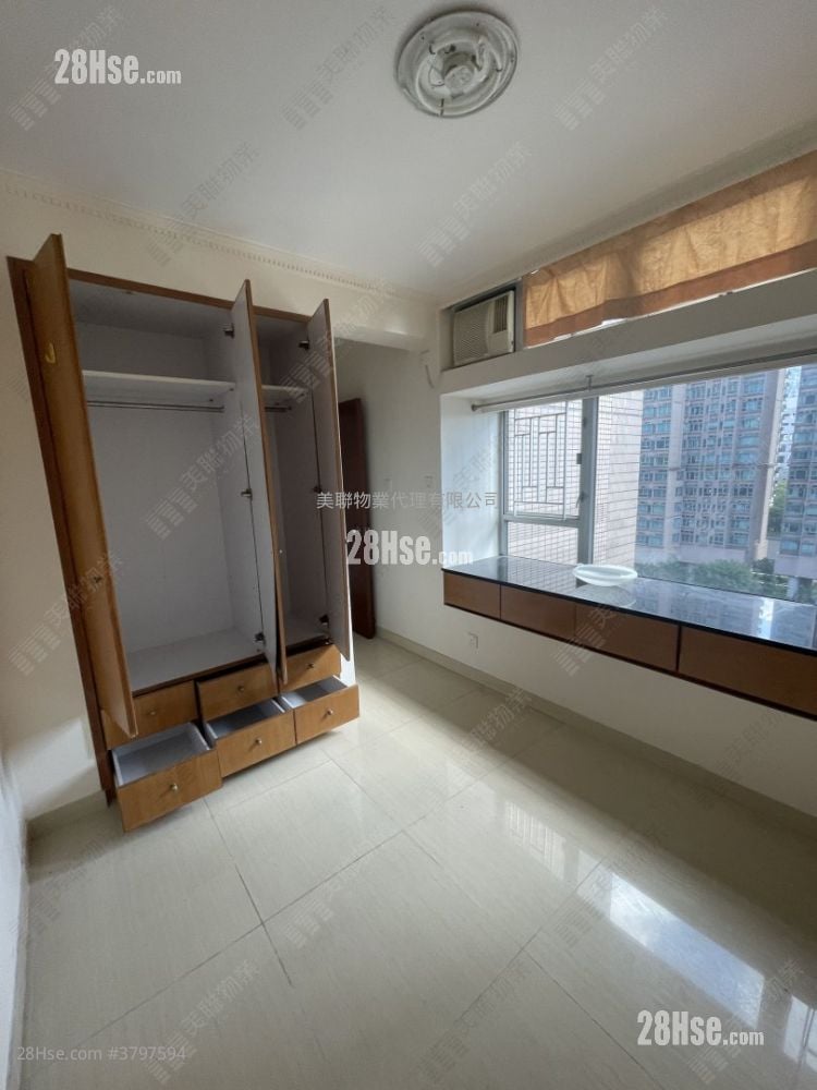 Belair Monte Sell 3 Bedrooms 612 ft²