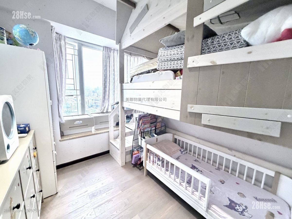 One Beacon Hill Sell 3 Bedrooms 1,101 ft²