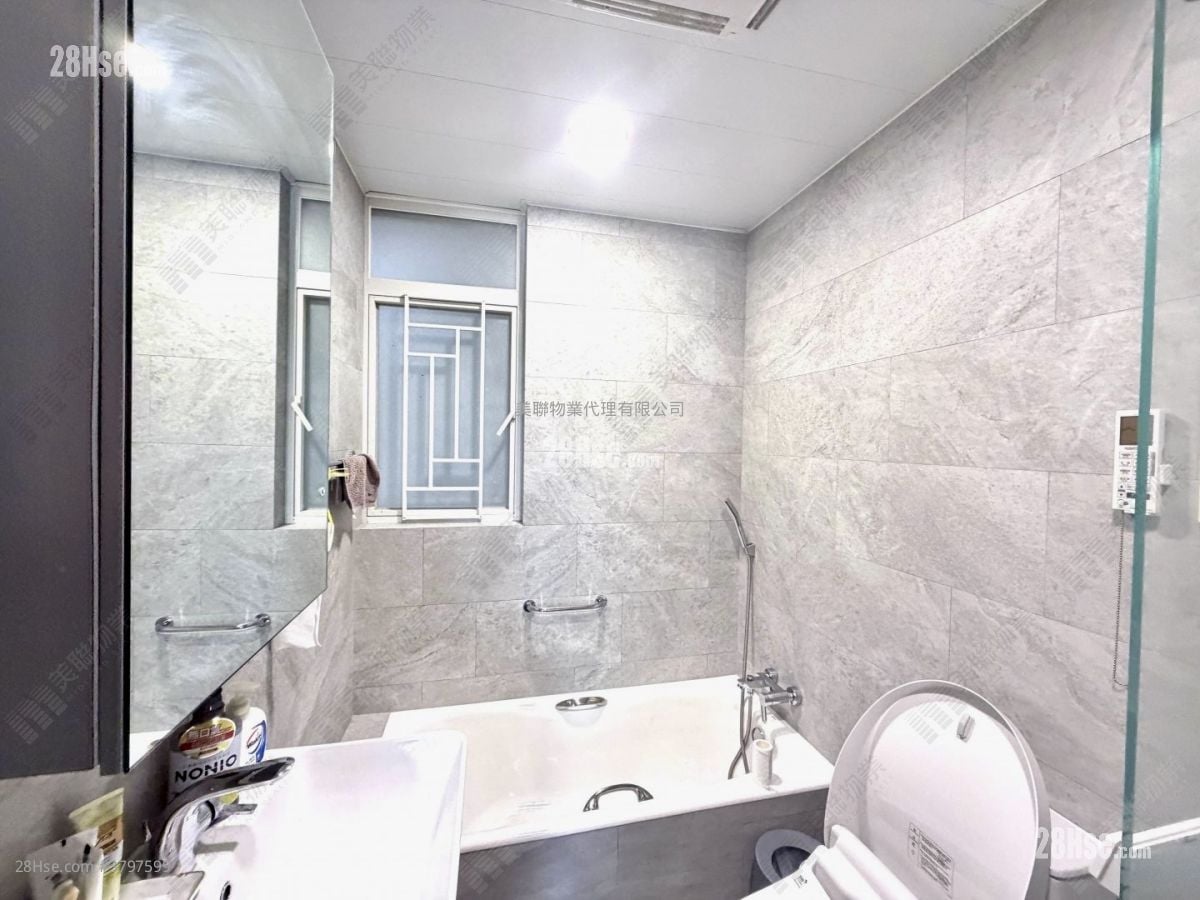 One Beacon Hill Sell 3 Bedrooms 1,101 ft²