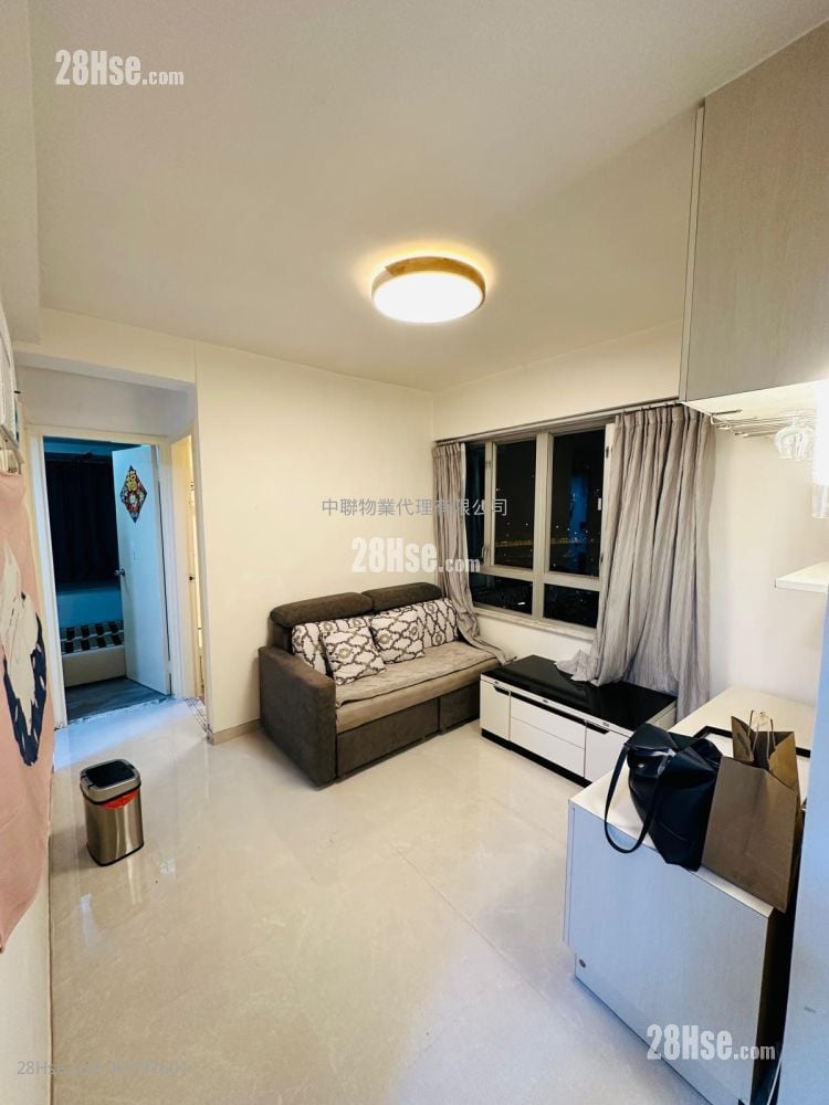 Grandeur Garden Sell 2 Bedrooms , 1 Bathroom 314 ft²