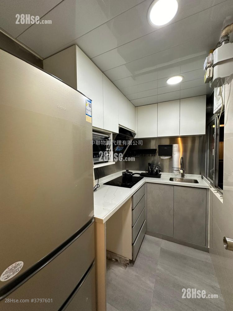 Grandeur Garden Sell 2 Bedrooms , 1 Bathroom 314 ft²