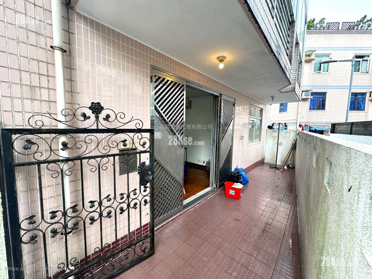 蚝涌新村 售盘 3 房 , 2 浴室