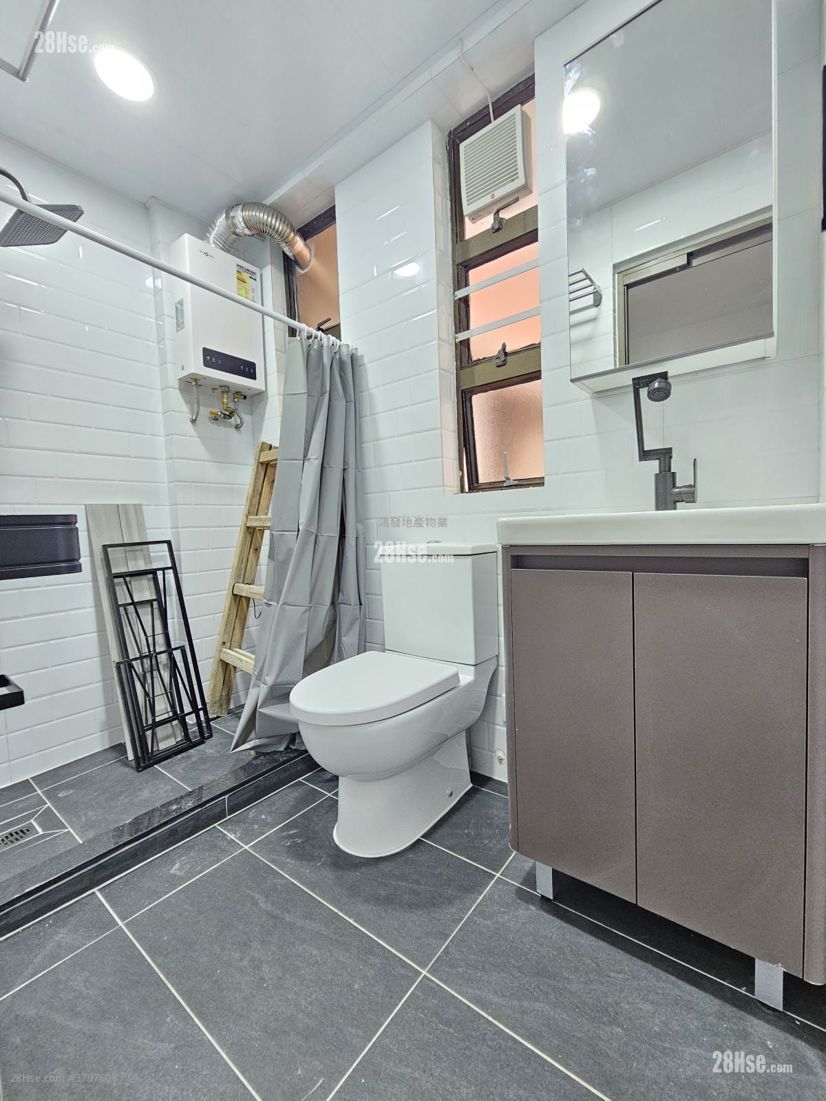 启运大厦 租盘 1 房 , 1 浴室 228 平方尺