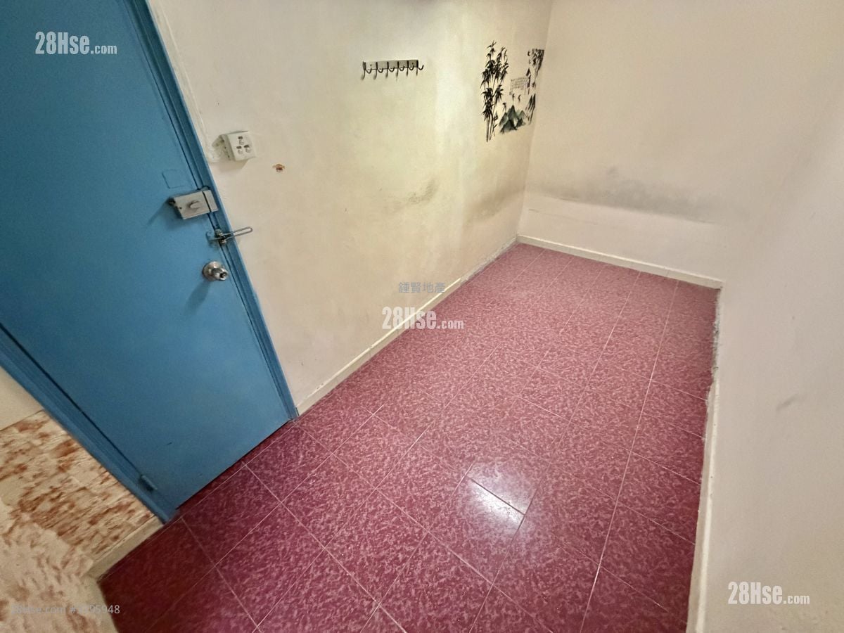 Yue Yee Mansion Rental Studio , 1 Bathroom 95 ft²