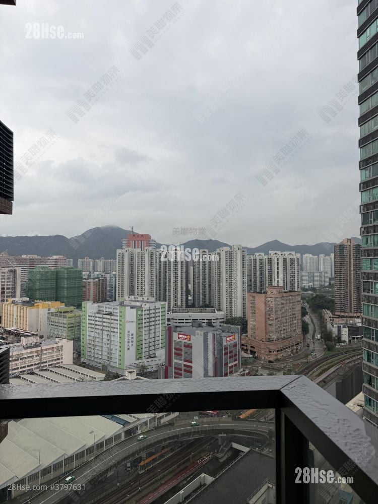 Century Gateway Rental 2 Bedrooms , 1 Bathroom 475 ft²