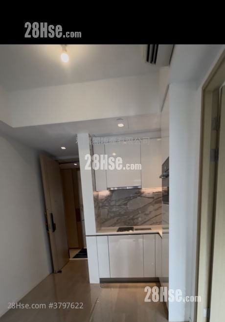 Double Coast 售盘 1 房 325 平方尺