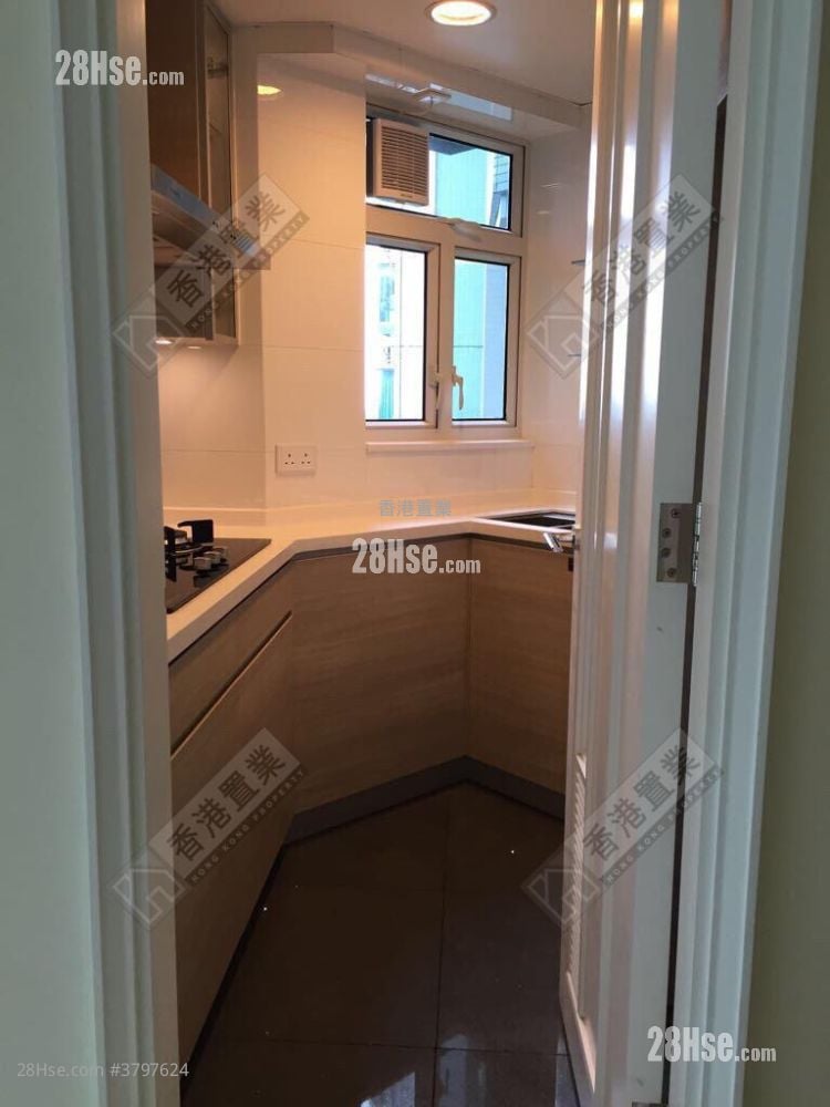 峻滢 售盘 2 房 , 1 浴室 499 平方尺