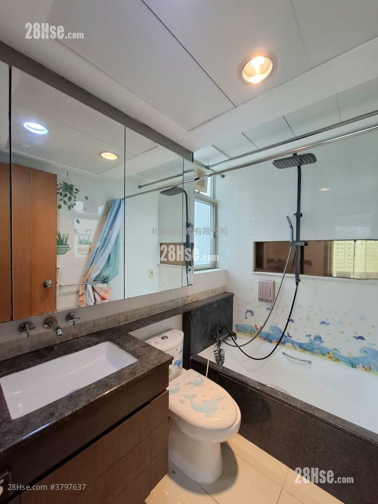 蓝天海岸 售盘 2 房 , 1 浴室 546 平方尺