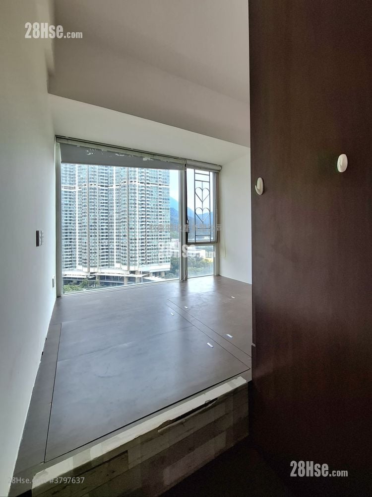 蓝天海岸 售盘 2 房 , 1 浴室 546 平方尺