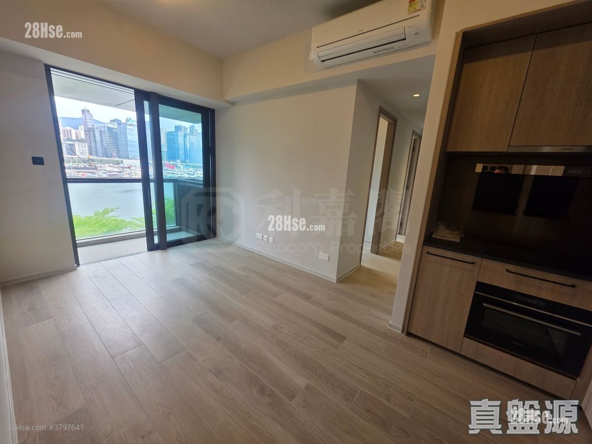 柏蔚森 租盘 560 平方尺