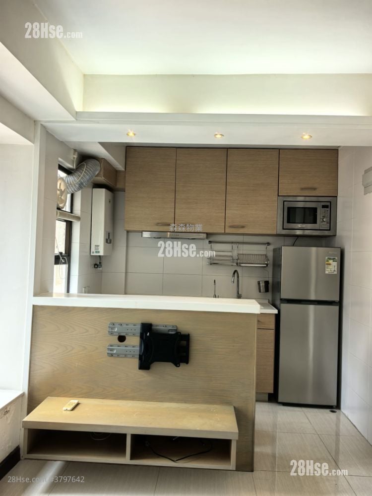 康泽花园 租盘 2 房 , 1 浴室 532 平方尺