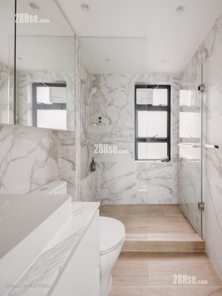 Anglers' Bay Sell 3 Bedrooms 686 ft²