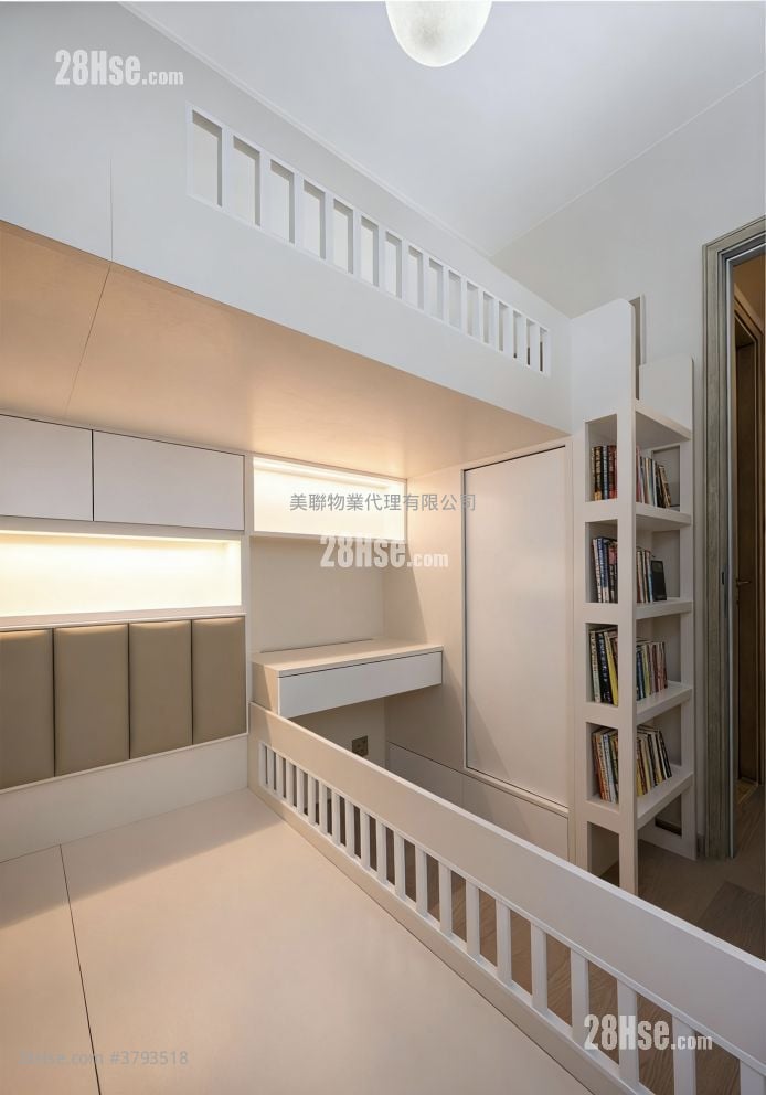 Sea To Sky Sell 2 Bedrooms , 1 Bathroom 473 ft²