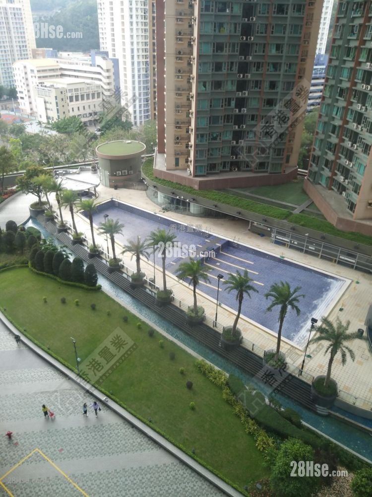 Park Central Sell 3 Bedrooms , 2 Bathrooms 684 ft²