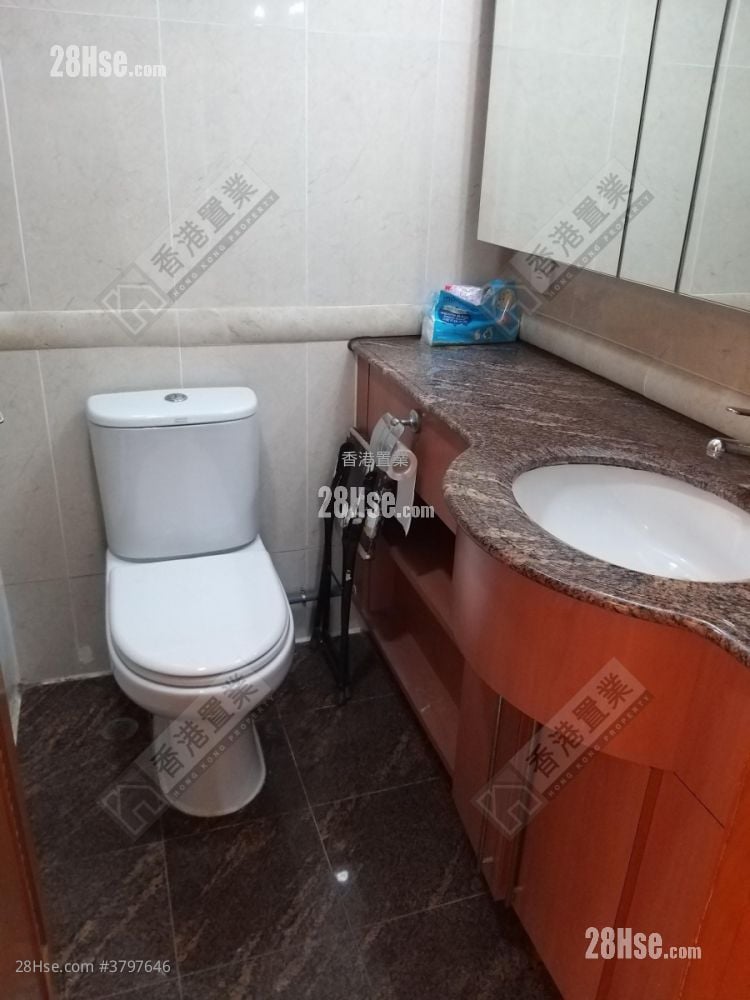 Park Central Sell 3 Bedrooms , 2 Bathrooms 684 ft²