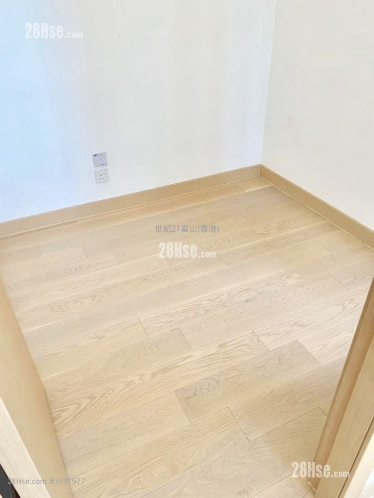 钻岭 租盘 1 房 , 1 浴室 214 平方尺