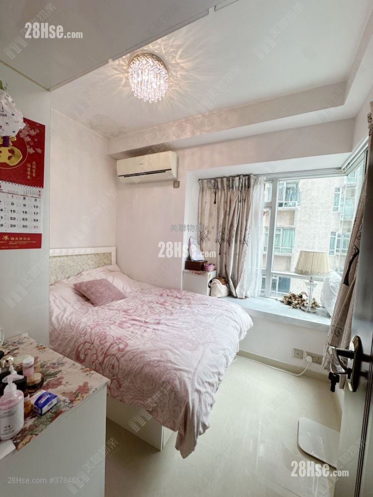 Flora Plaza Sell 2 Bedrooms , 1 Bathroom 413 ft²