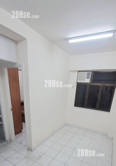 King Wong Building Sell 1 Bedroom , 1 Bathroom 227 ft²