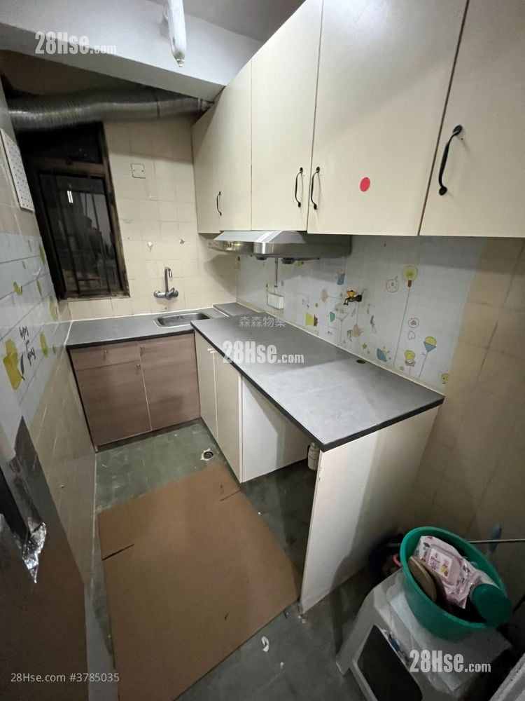 明苑中心 租盘 3 房 , 1 浴室 543 平方尺