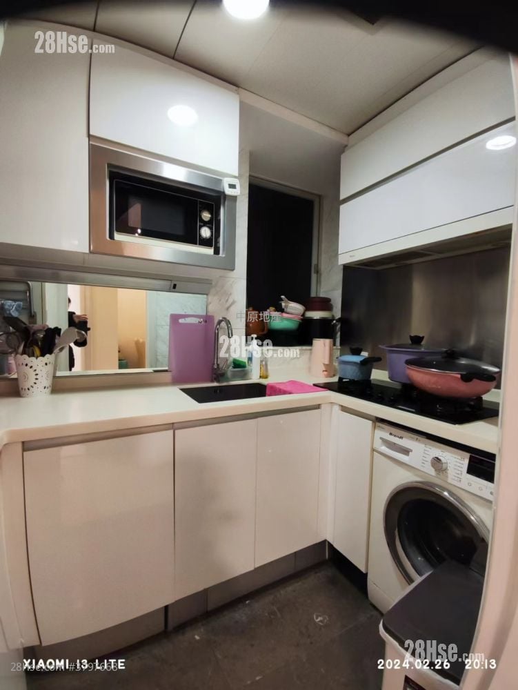 名城 租盘 3 房 , 2 浴室 688 平方尺