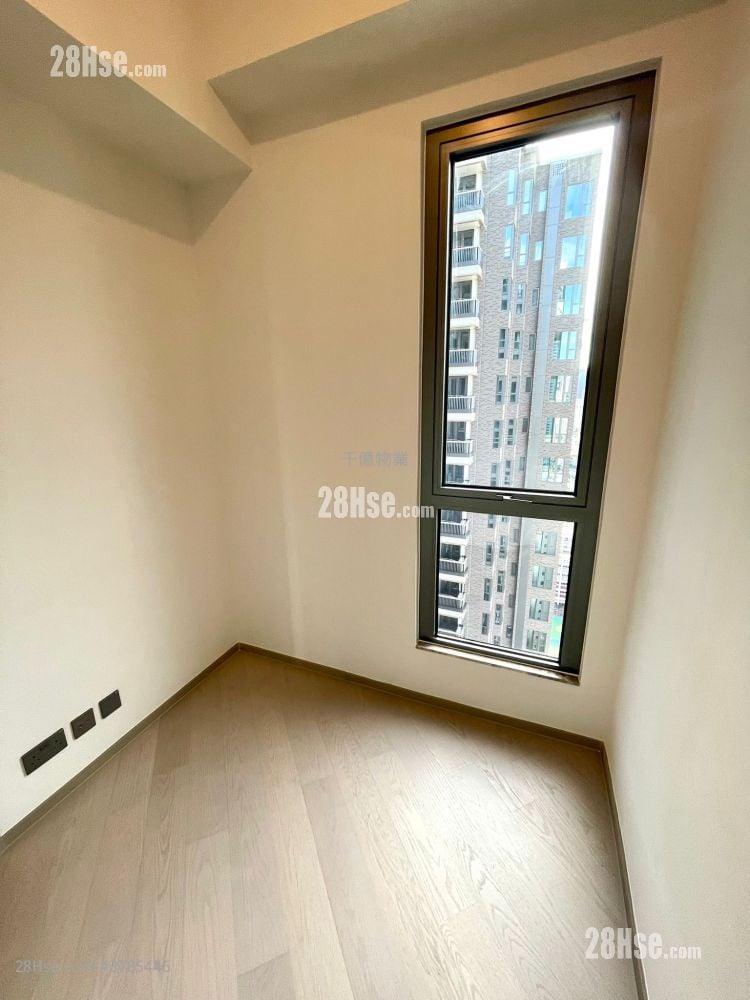 Bondlane Rental 2 Bedrooms , 1 Bathroom 390 ft²