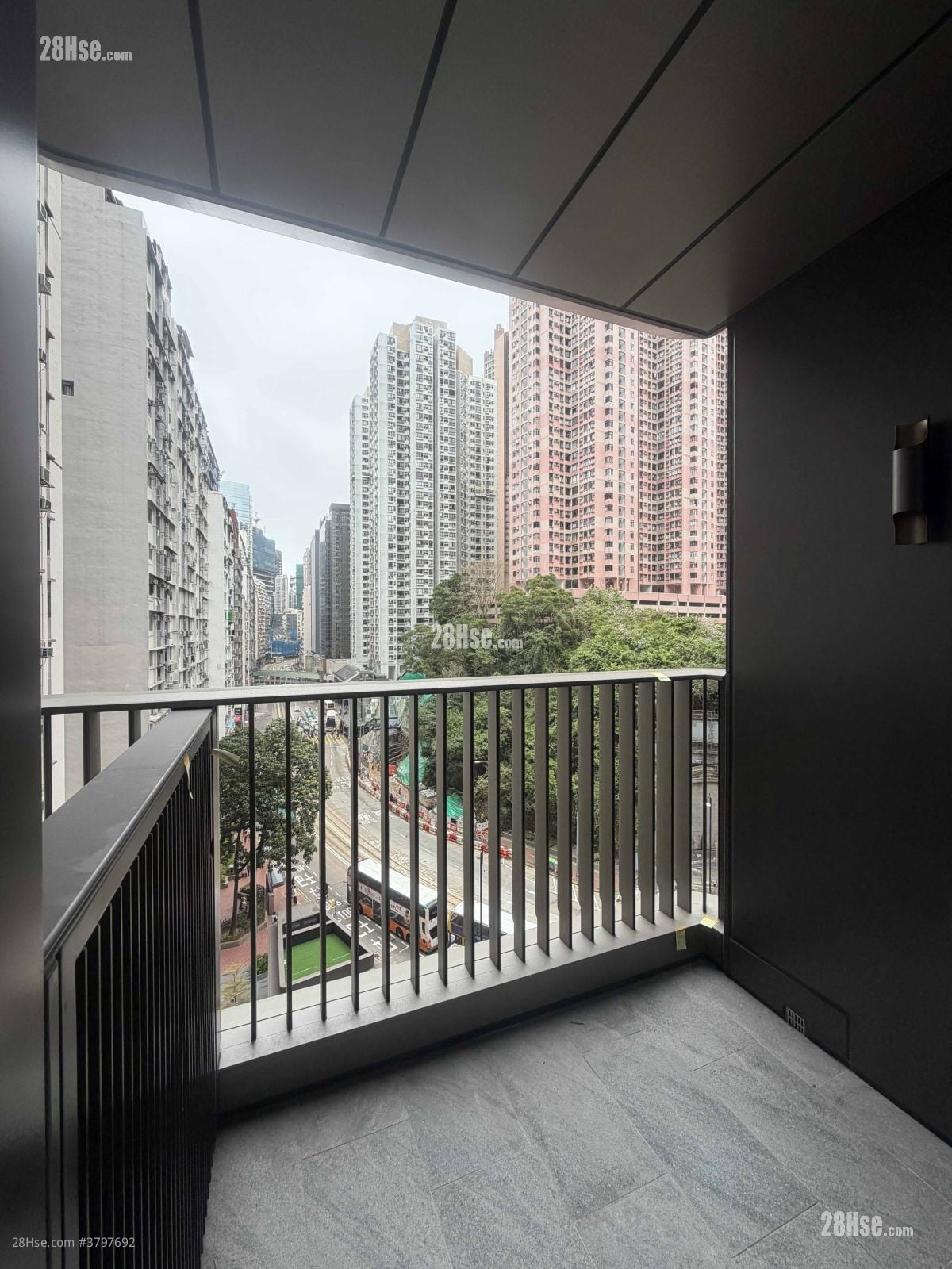 101 Kings Road 租盘 1 房 , 1 浴室 244 平方尺