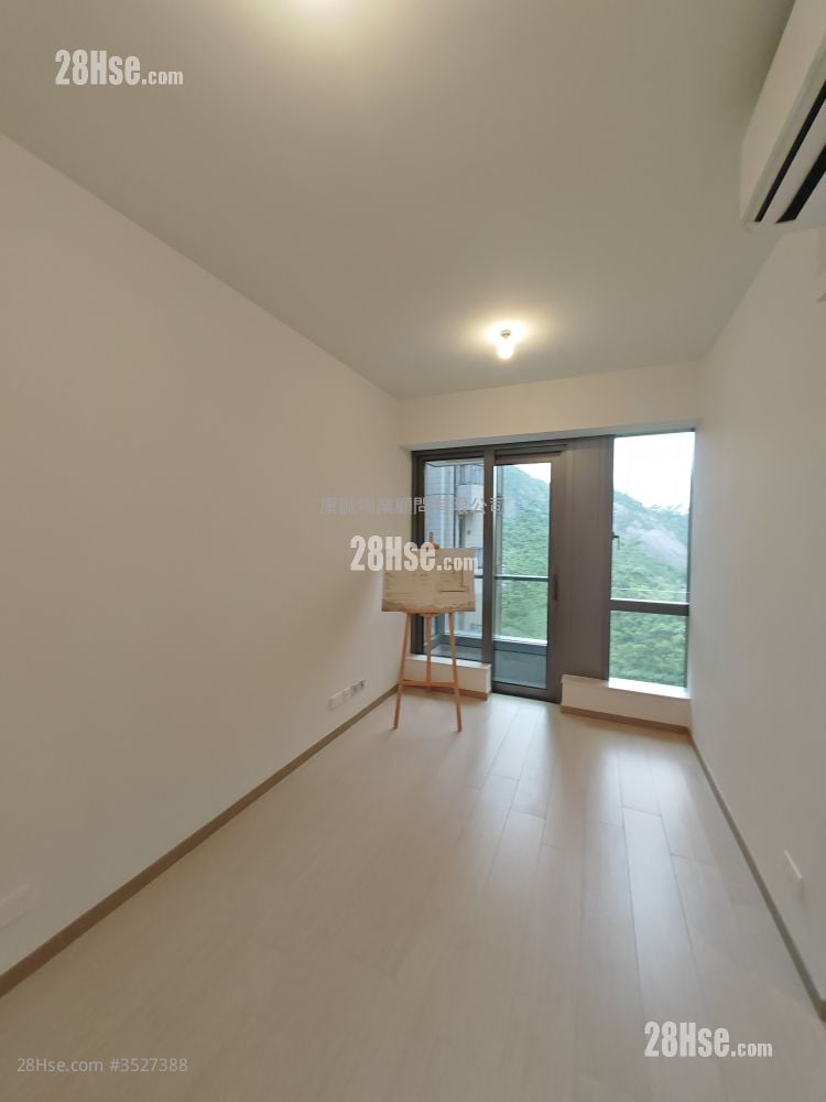 Chill Residence Rental 2 Bedrooms , 1 Bathroom 474 ft²