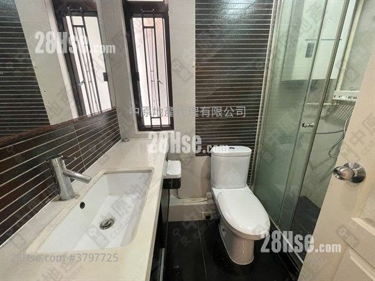 Luk Yeung Sun Chuen Rental 2 Bedrooms , 1 Bathroom 445 ft²