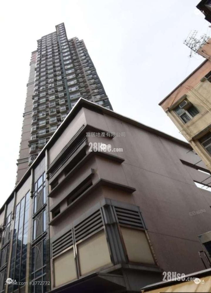 Peaceful Mansion Sell 2 Bedrooms , 1 Bathroom 340 ft²