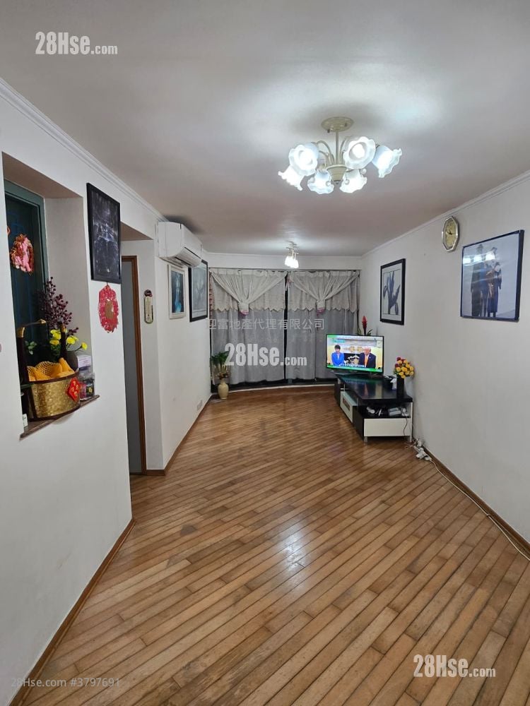 海逸豪园 售盘 2 房 , 1 浴室 595 平方尺