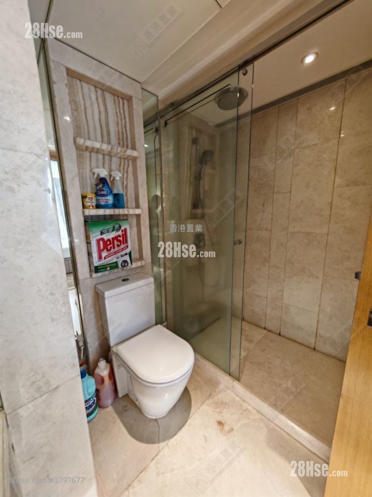 Macpherson Place Sell 1 Bedroom , 1 Bathroom 367 ft²