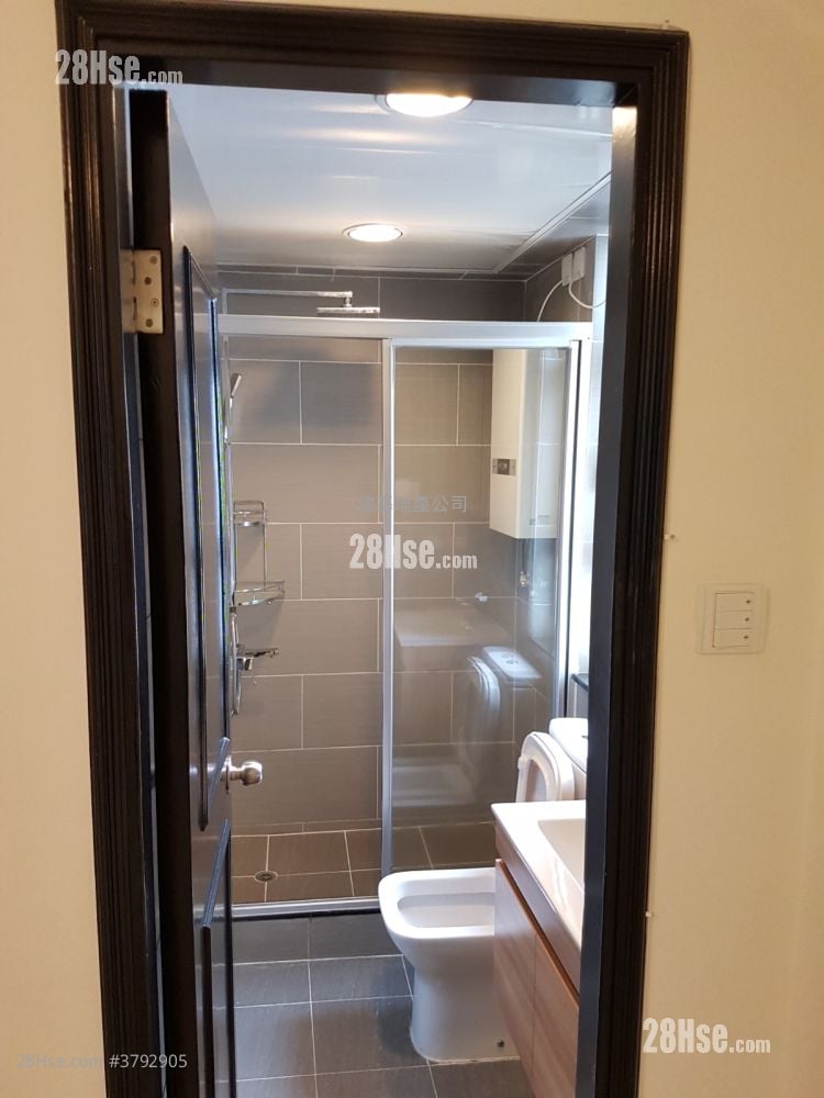 Jade Court Rental 1 Bedroom , 1 Bathroom 313 ft²