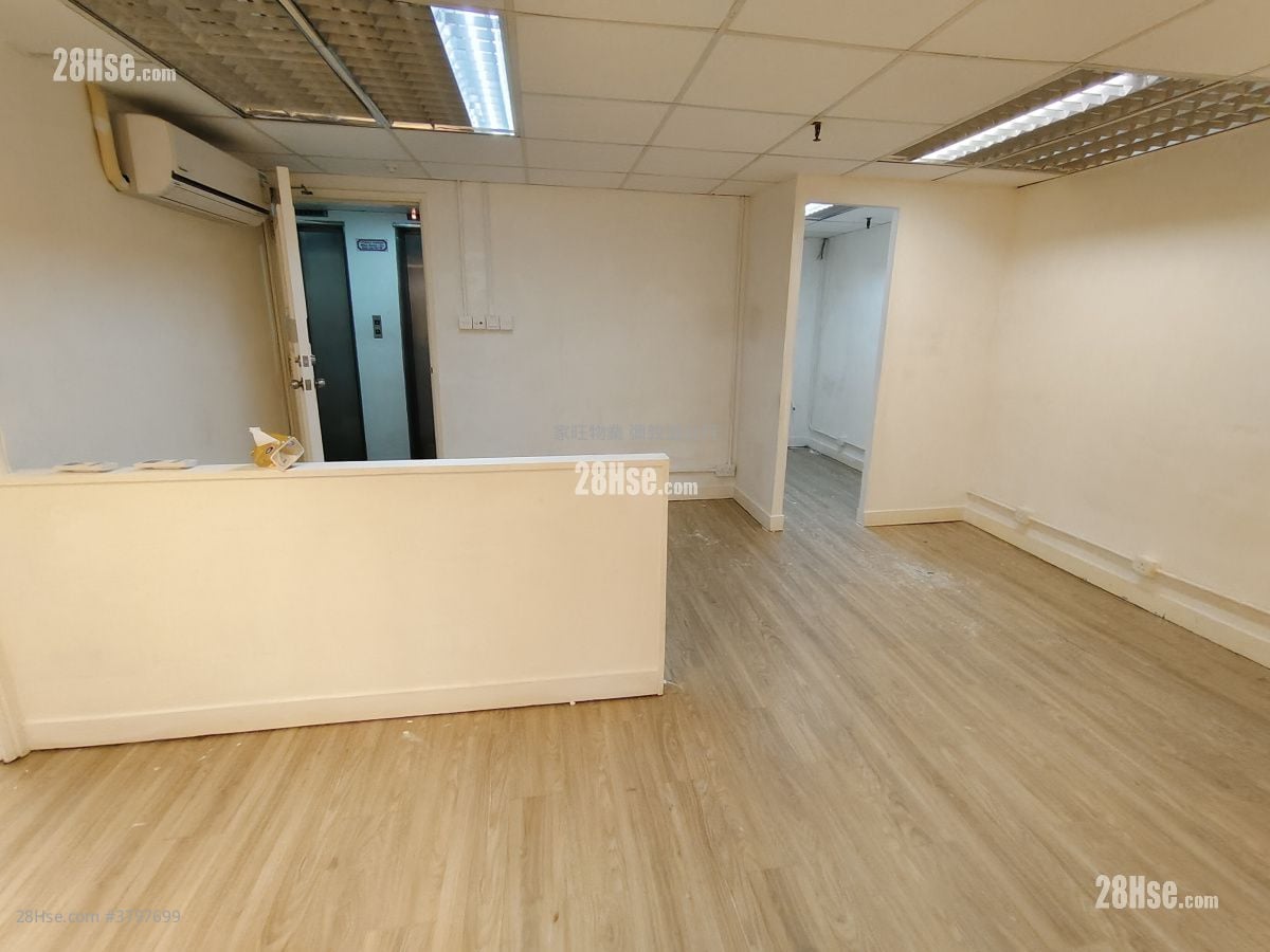 Tai Sang Bank Building Rental 4 Bedrooms , 1 Toilet