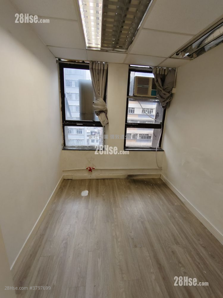 Tai Sang Bank Building Rental 4 Bedrooms , 1 Toilet