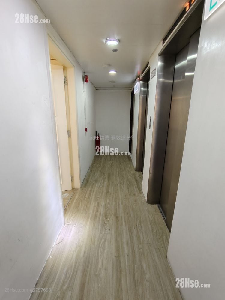 Tai Sang Bank Building Rental 4 Bedrooms , 1 Toilet