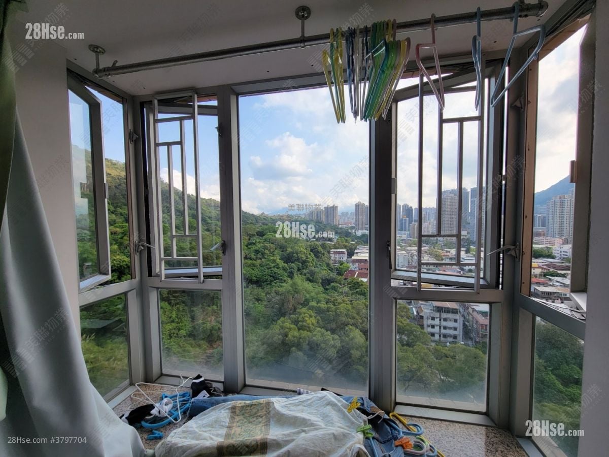 Kingston Terrace Sell 3 Bedrooms 660 ft²