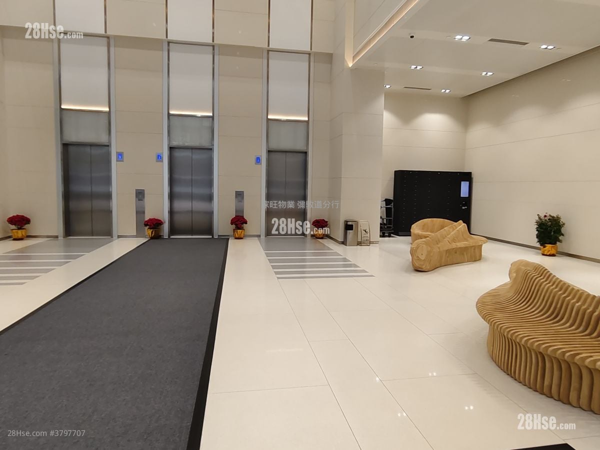 Orient International Tower Rental Studio