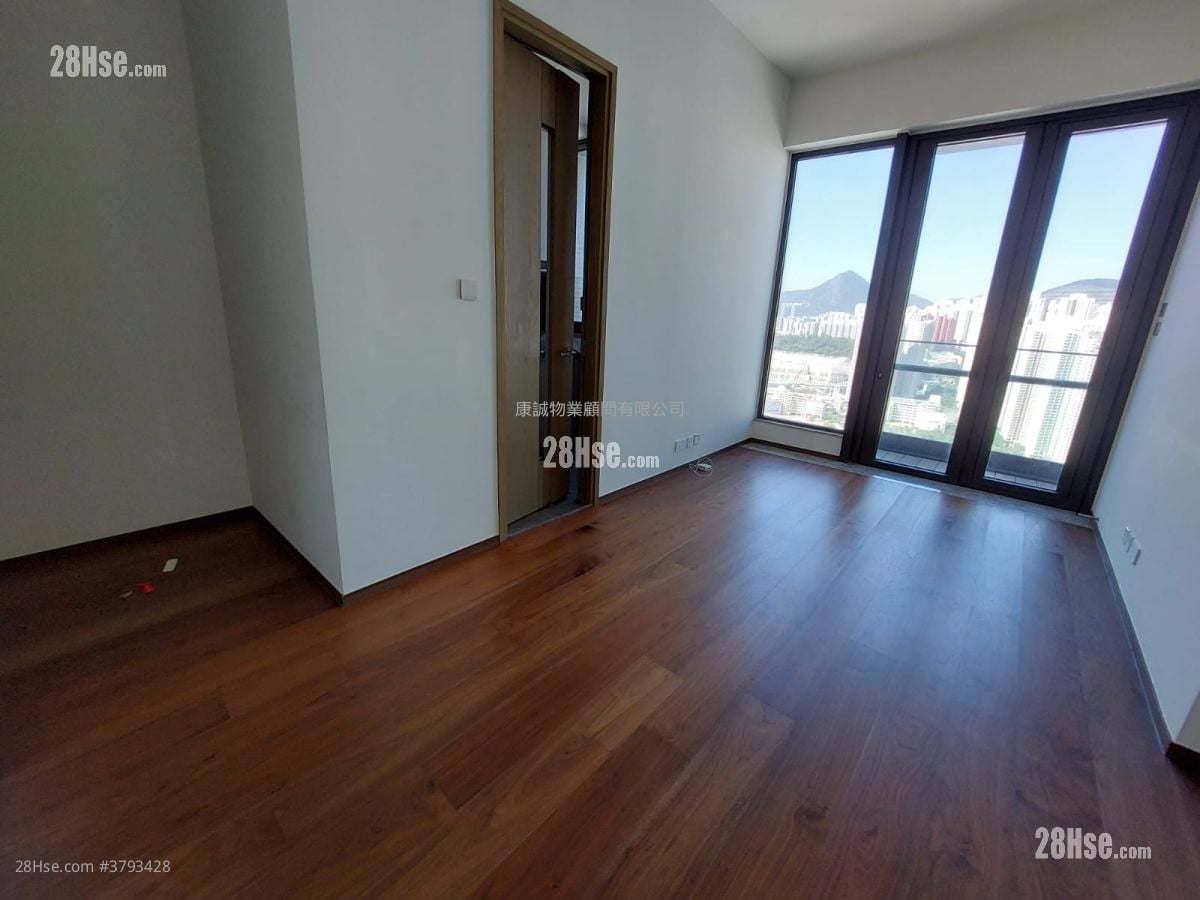 Maya Sell 2 Bedrooms , 1 Bathroom 500 ft²