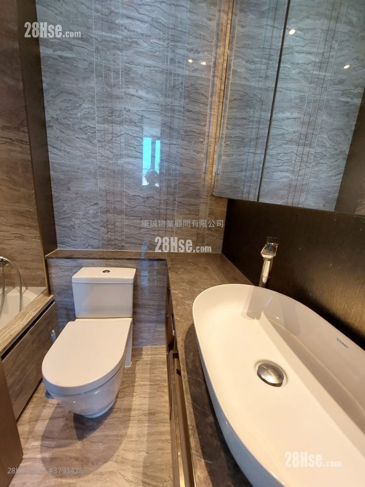 Maya Sell 2 Bedrooms , 1 Bathroom 500 ft²