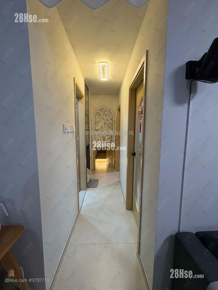 Greenfield Garden Sell 2 Bedrooms , 1 Bathroom 449 ft²