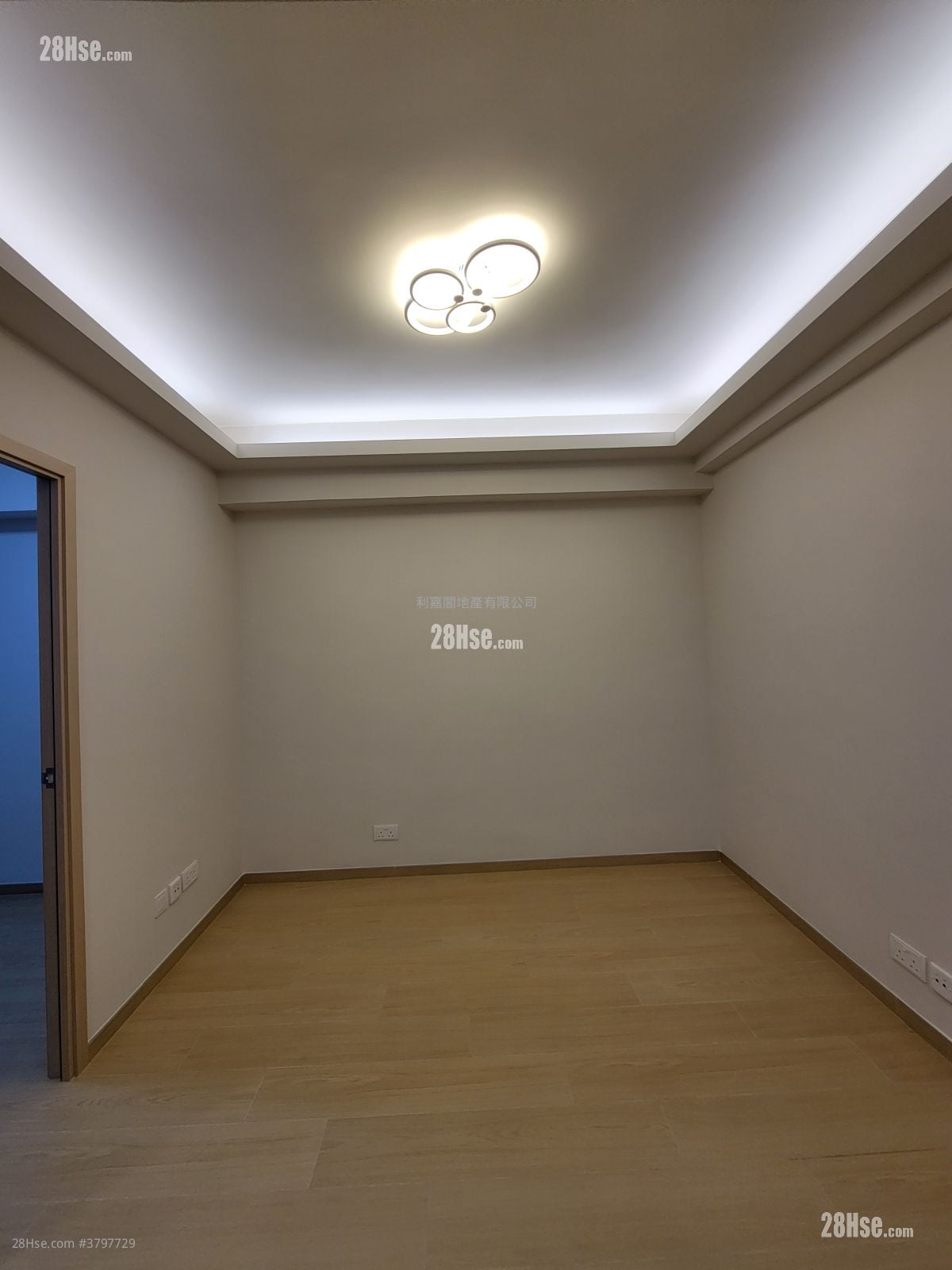 大同新村 售盘 2 房 , 1 浴室 265 平方尺