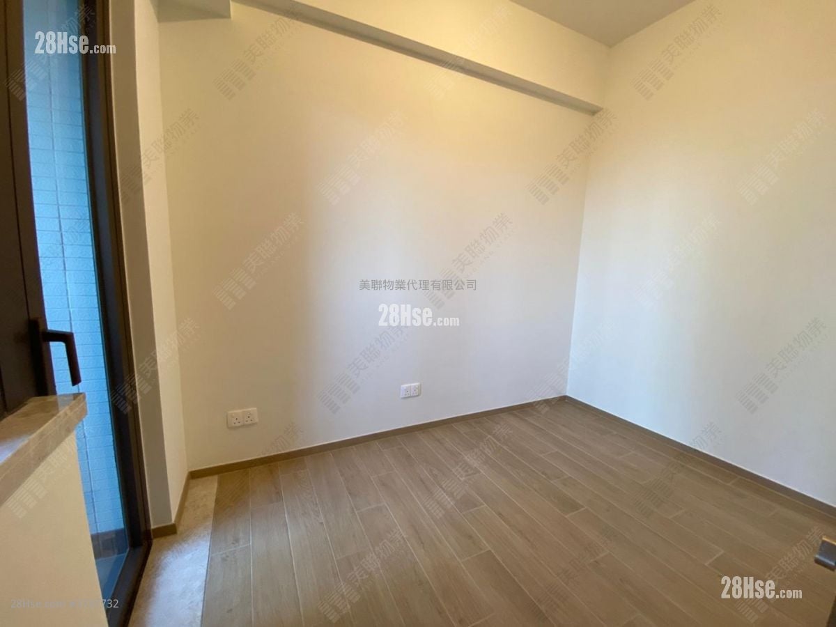 Lp6 Sell 1 Bedroom 307 ft²