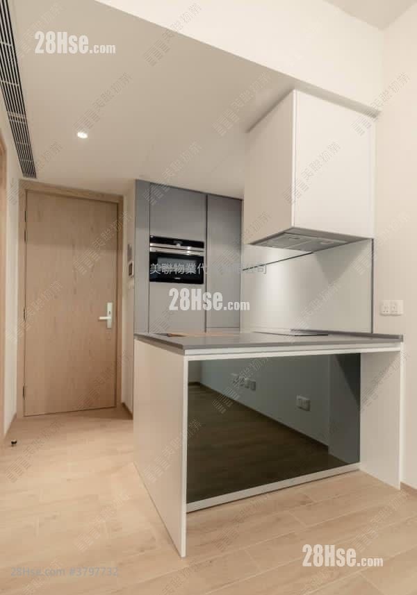 Lp6 Sell 1 Bedroom 307 ft²