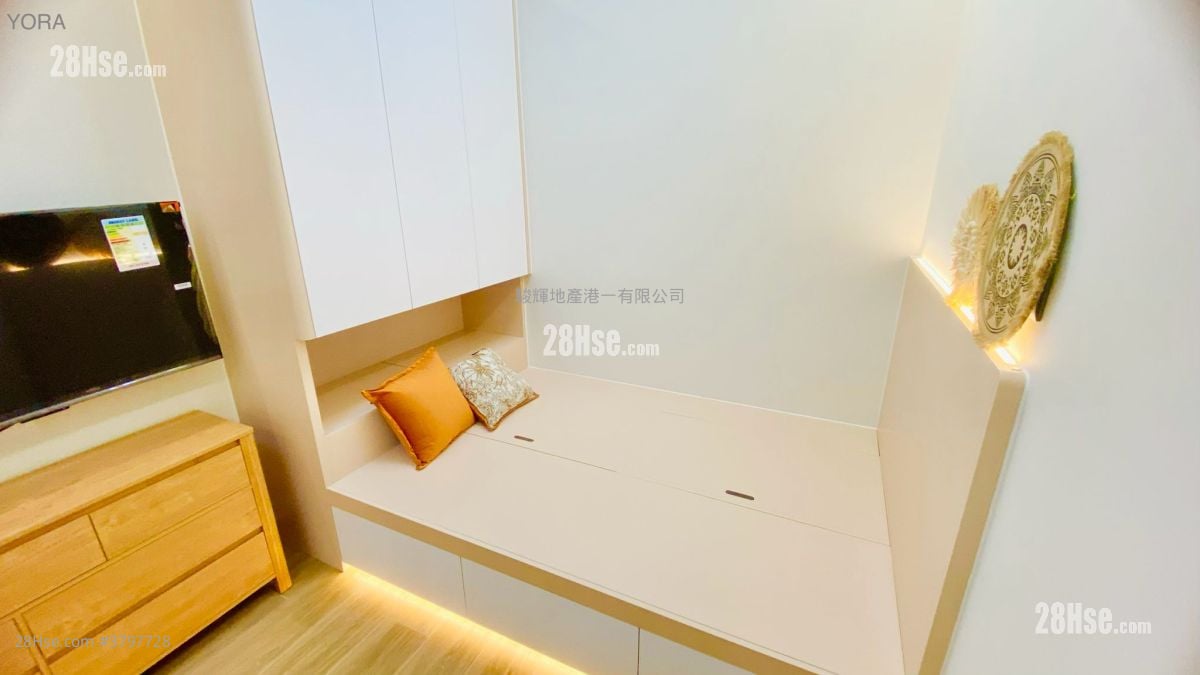 Yan On Building Rental Studio , 1 Bathroom 180 ft²