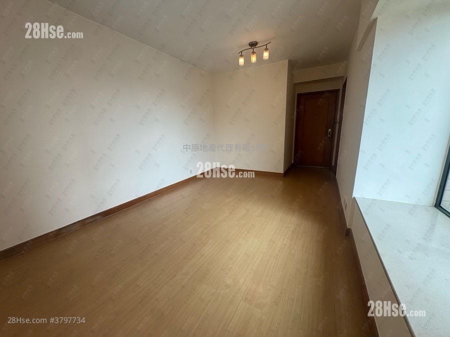 Island Resort Sell 3 Bedrooms 565 ft²