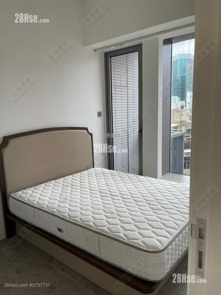 Skypark Sell 1 Bedroom , 1 Bathroom 395 ft²