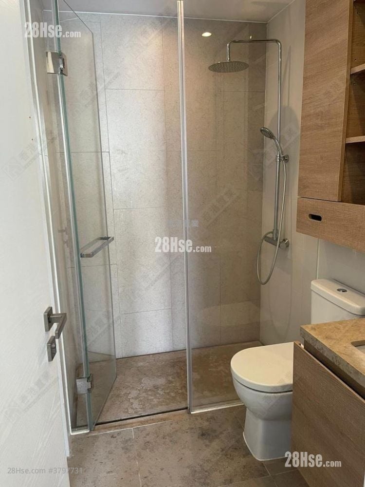 Skypark Sell 1 Bedroom , 1 Bathroom 395 ft²