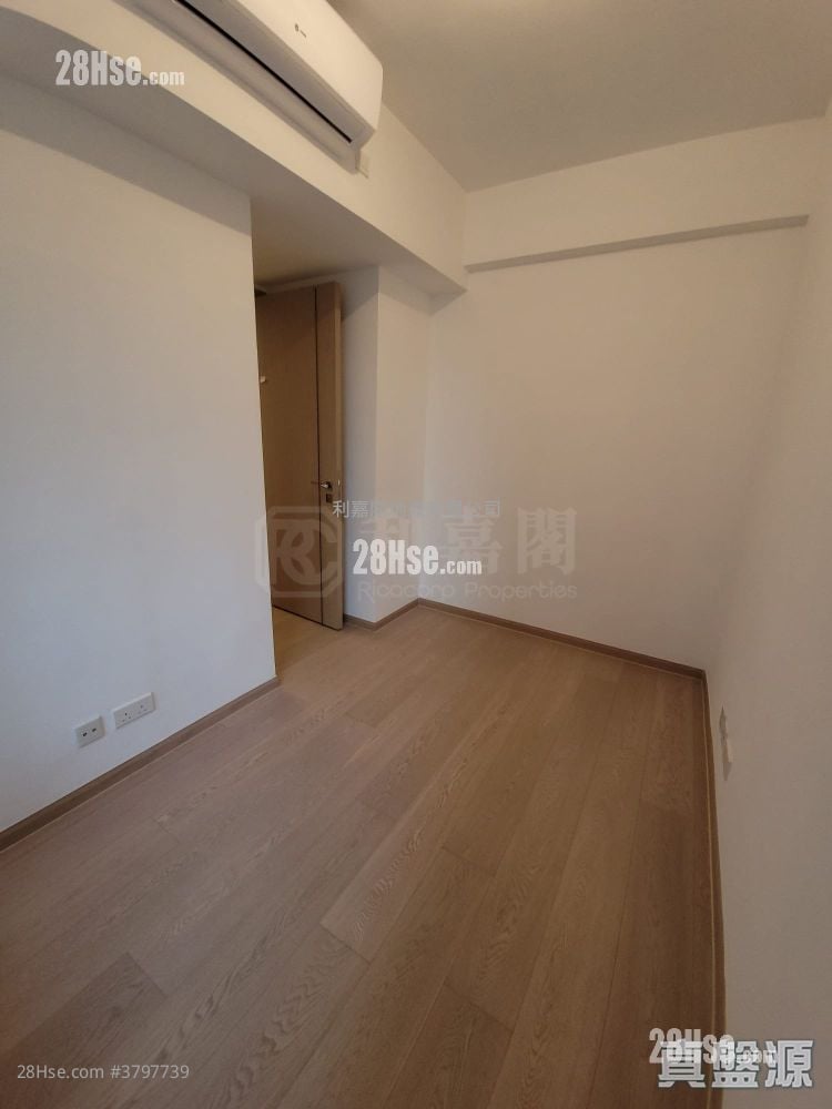 Seaside Sonata Rental 505 ft²